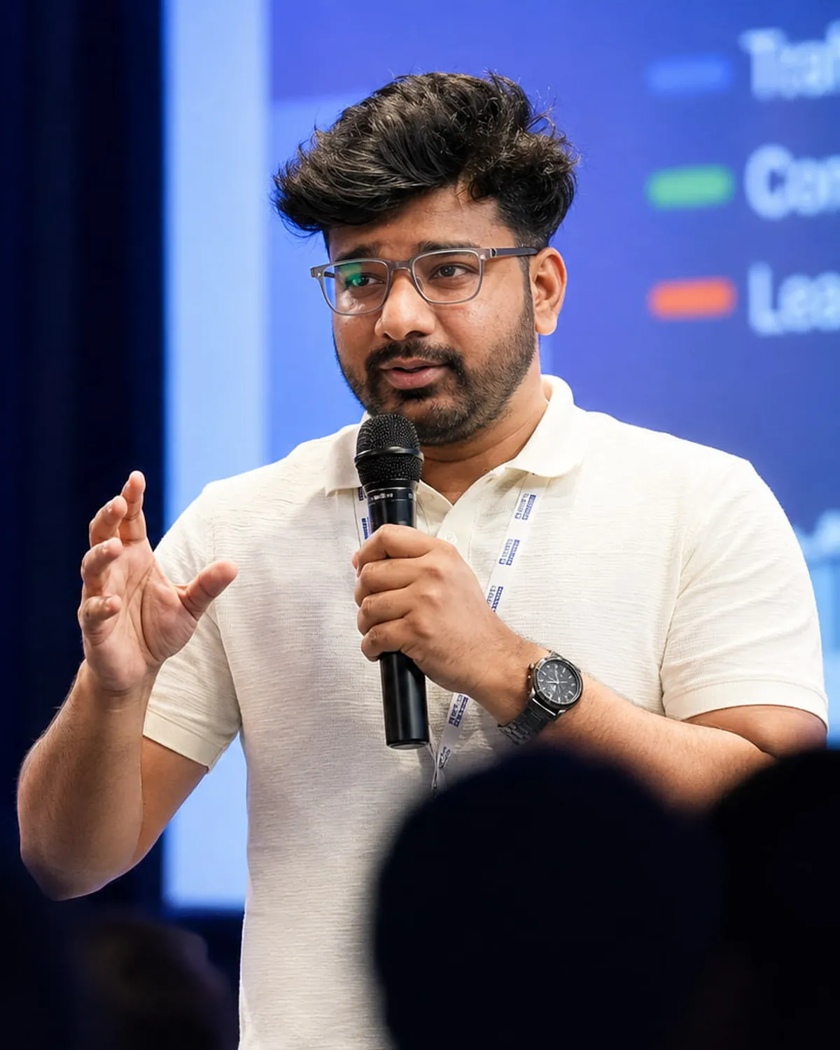 Jahid Hussain, digital marketing consultant and growth strategist, speaking on stage about traffic, conversions and leads